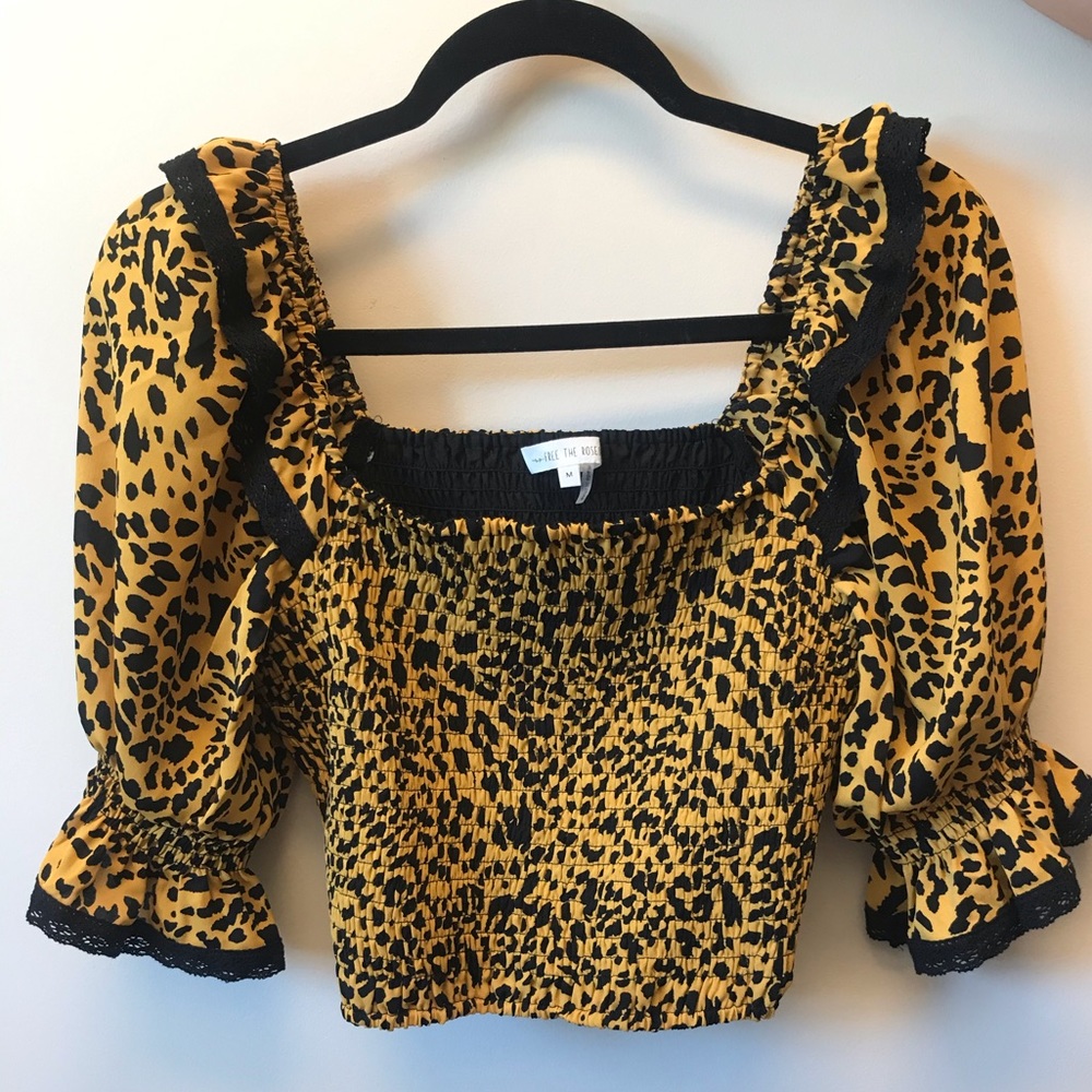 Black and Yellow crop top